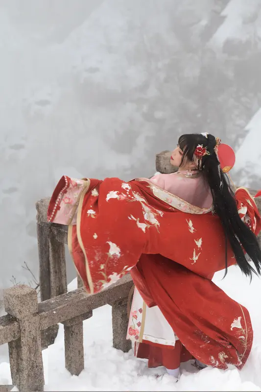 [艺图语] 2022.06.07 踏雪 贰加六 - 艺图语